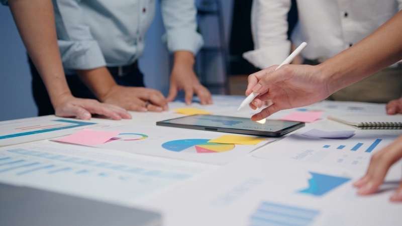 Flywire b2b cfo playbook home
